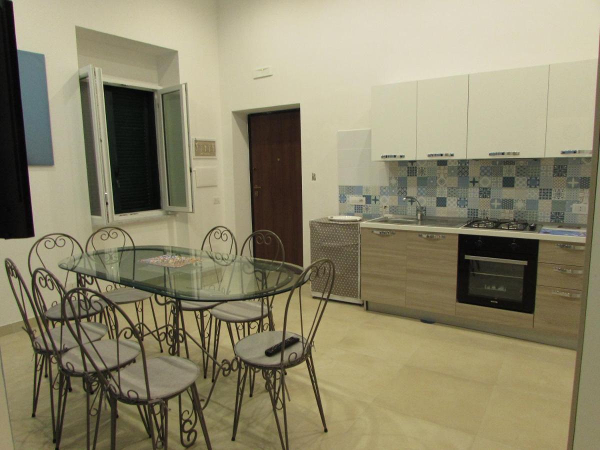 Enzo Home Napoli Bagian luar foto