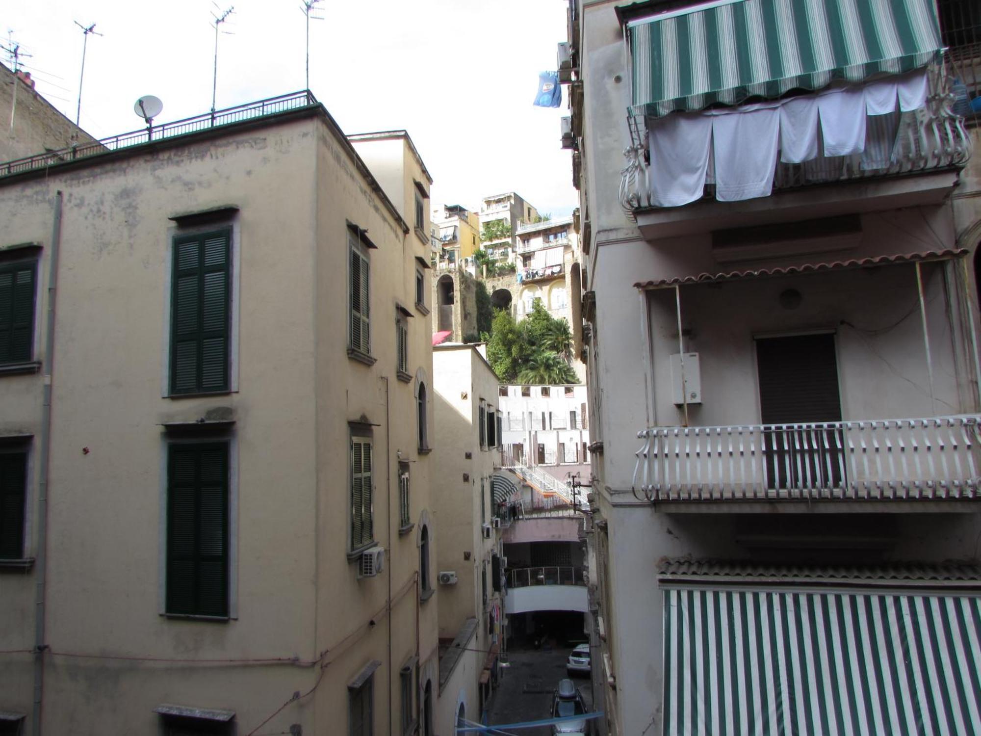 Enzo Home Napoli Bagian luar foto